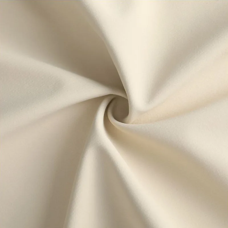 స్కీయింగ్ సాఫ్ట్‌షెల్ ఫ్యాబ్రిక్